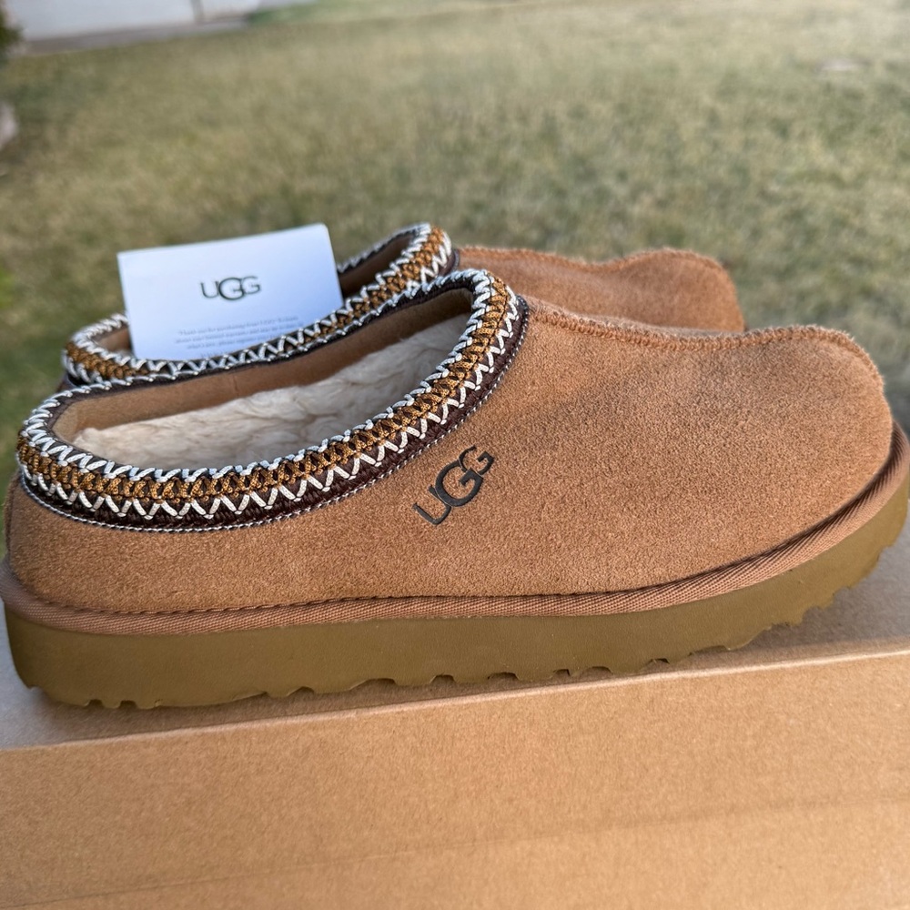 UGG Tasman Chestnut Women’s Size 9